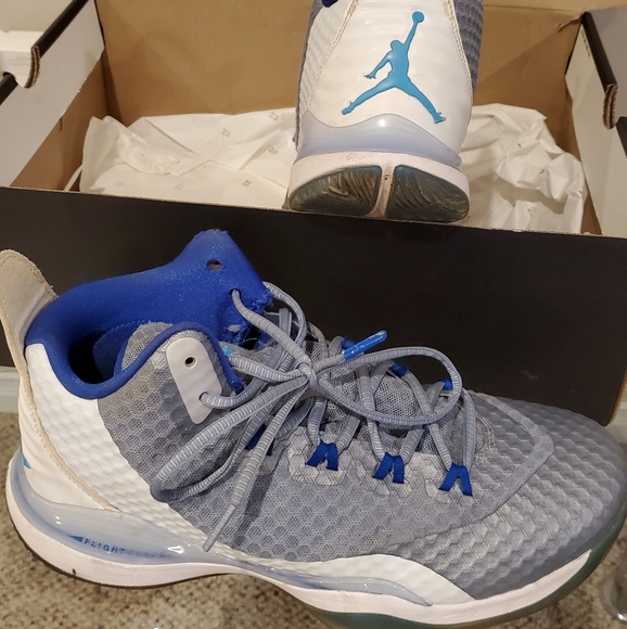 Nike Jordan Flight Plate basketball shoes - Picture 3 of 8